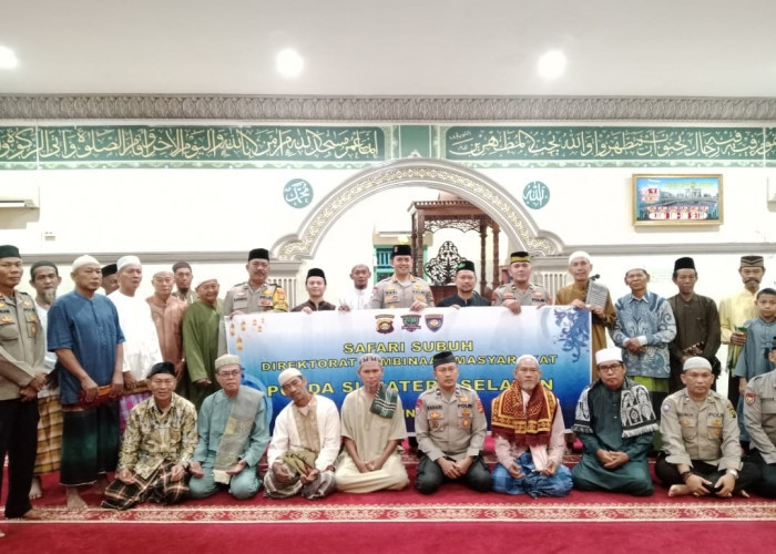 Salat Subuh Bersama Jemaah Masjid Miftahul Jannah Sukajaya, Dirbinmas Polda Sumsel Sampaikan Pesan Kamtibmas