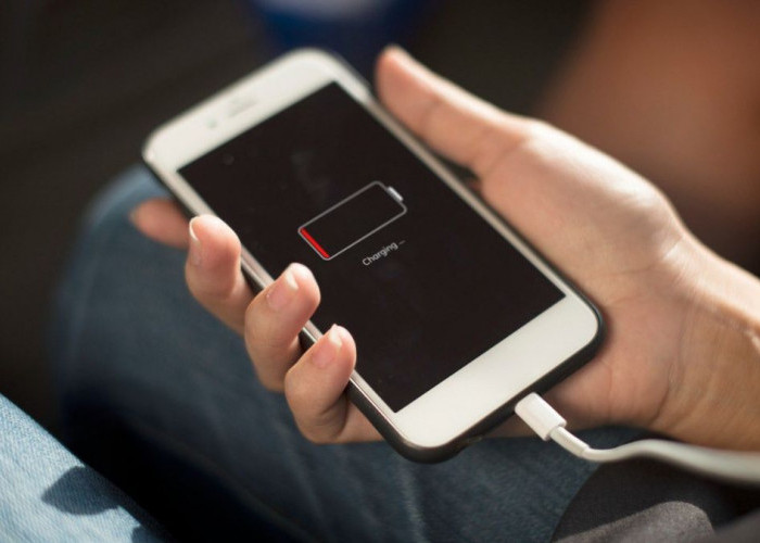 7 Cara Menghemat Baterai iPhone saat Mudik Lebaran, Perjalanan Makin Asyik dan Menyenangkan!