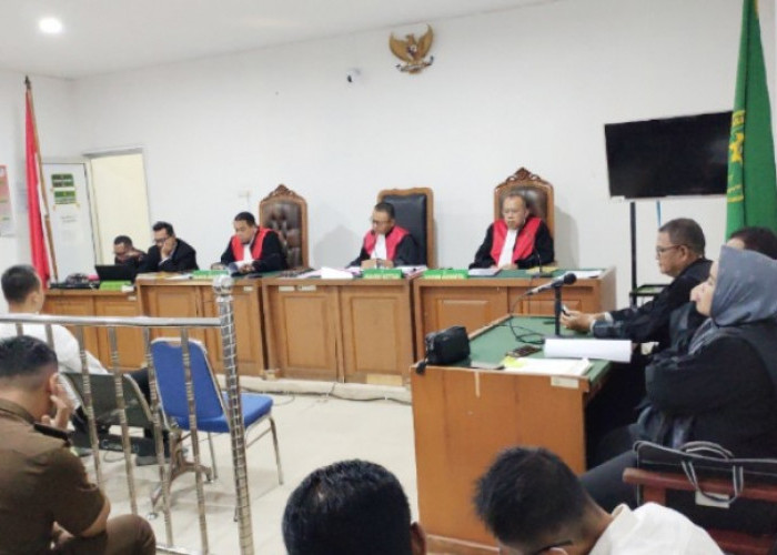 Didakwa Korupsi Dana Hibah Rp913 Juta, Eks Kadis dan Kabid Dispora OKUS Kompak Ajukan Eksepsi