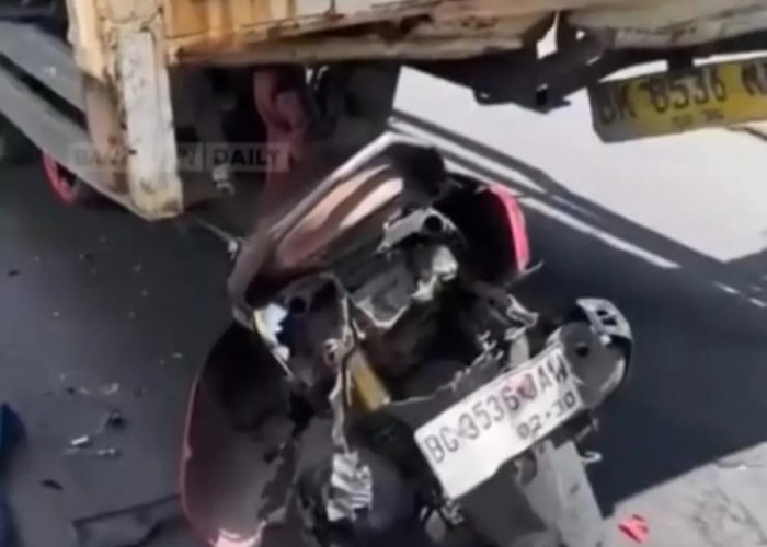 Terjepit, Pengendara Motor Yamaha NMAX di Banyuasin Meninggal Dunia