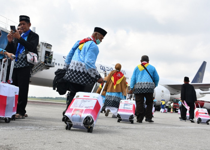 Sempat Jalani Perawatan di RS, 2 Jemaah Kloter 2 Embarkasi Palembang yang Tertunda Akhirnya Diberangkatkan