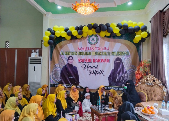 Isi Tausiyah di Palembang, Ummi Pipik Ingatkan Aurat Wanita