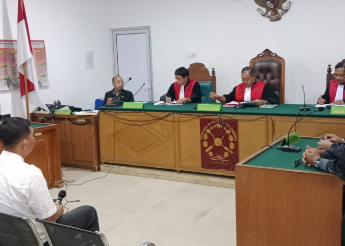 Tak Cukup Beralasan Untuk Diterima, Hakim Tolak Eksepsi Bembi Terdakwa Korupsi APAR Empat Lawang