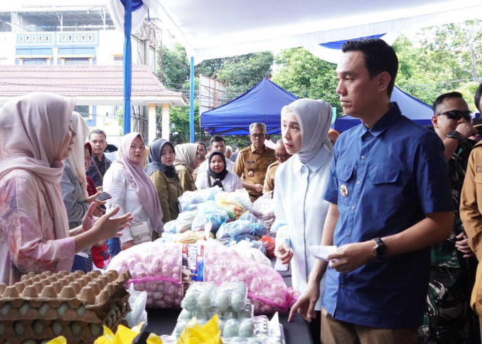 Pasar Murah Pemkab OKI Bantu Masyarakat Penuhi Kebutuhan Pokok selama Ramadan