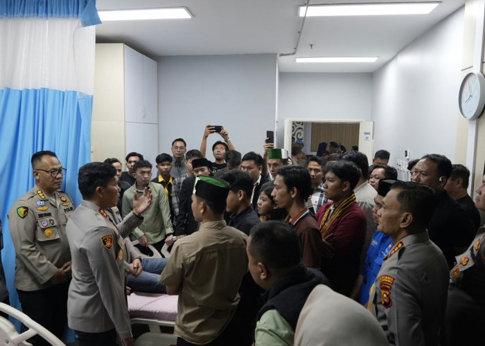 Kapolda Sumsel Pastikan Korban Bentrokan Cipayung Plus dan Ormas HSB Dirawat, Kasus Diusut Tuntas