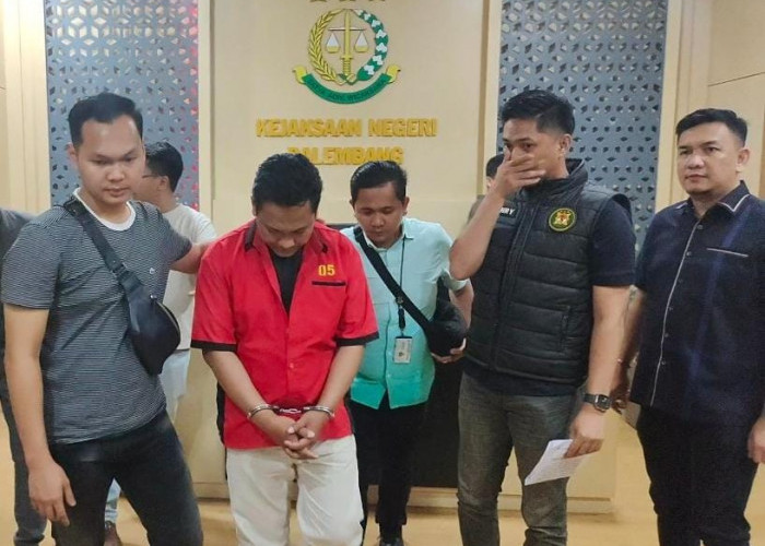 'Makelar' Asal Pekalongan Ini Jadi Tersangka Kedua Kasus Korupsi Pengadaan Bahan Pakaian Batik 