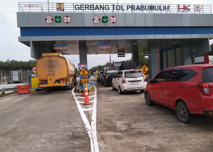 Libur Panjang Periode Isra Mi'raj dan Imlek, Trafik Lalu Lintas di Tol Trans Sumatera Naik 33 Persen