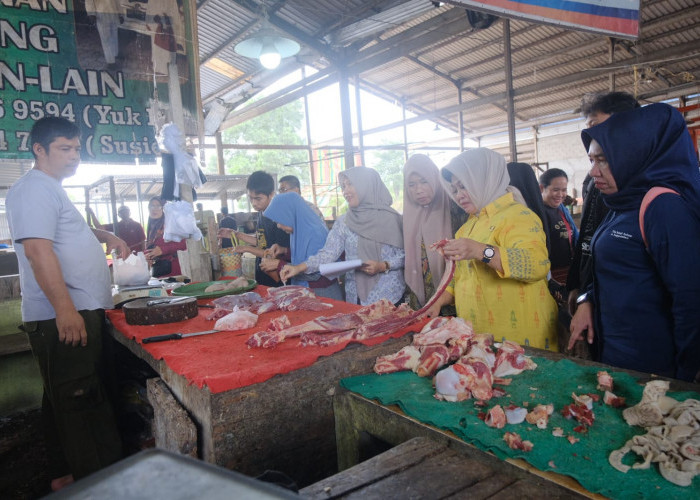 Pemerintah Kabupaten Musi Banyuasin Lakukan Sidak Pasar Menjelang Hari Raya Idul Fitri