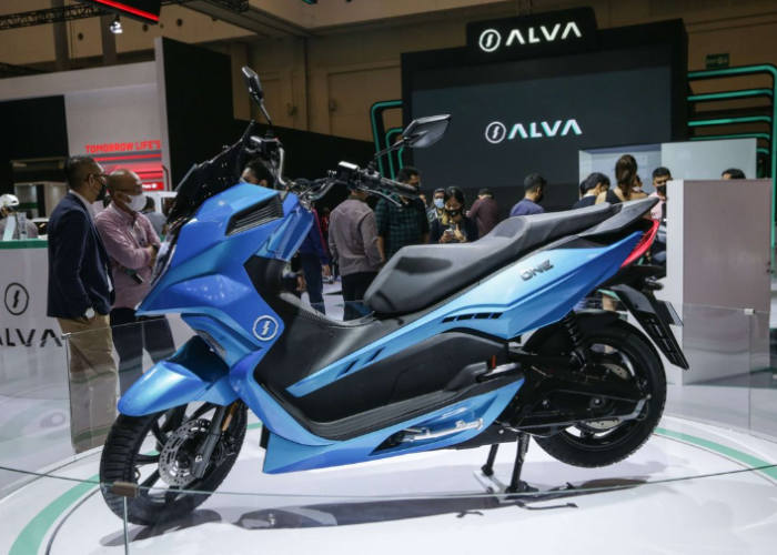 Motor Listrik Terpopuler di 2026: Sporty Futuristic Paling Cocok untuk yang Hobi Nongki