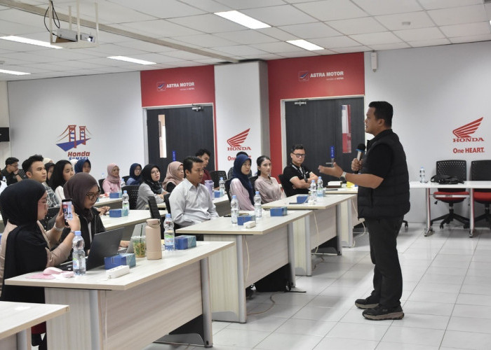 Astra Motor Sumsel Bekali 154 Alumni & Mahasiswa Unsri Lewat Marketing Bootcamp