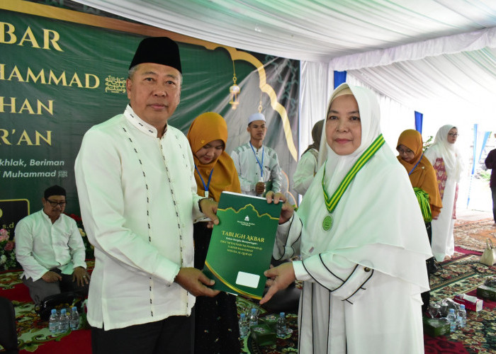 Ketua TP PKK OKI Hadiri Tabligh Akbar dan Wisuda Alqur'an Jelang Ramadhan