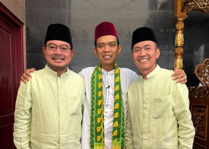 Wali Kota dan Wakil Wali Kota Safari Jumat Bersama UAS di Masjid Assadah Polda Sumsel