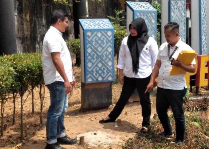 Buntut Laporan Dugaan Pengrusakan Papan Ahli Waris, Polisi Cek Lokasi Sekitar Makam Raden Nangling