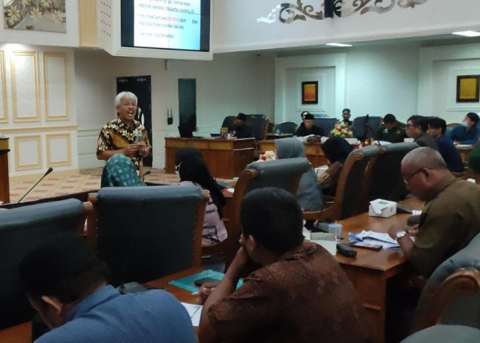 Motivator Budi Utoyo Beri Pencerahan ke 400 Pelaku UMKM di Palembang