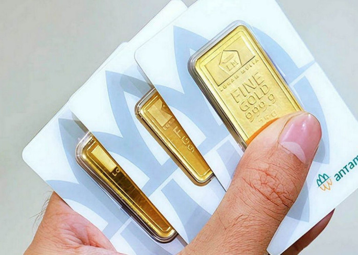 Harga Emas Antam Turun Rp10.000 per Gram, Simak Daftar Harga Terbarunya