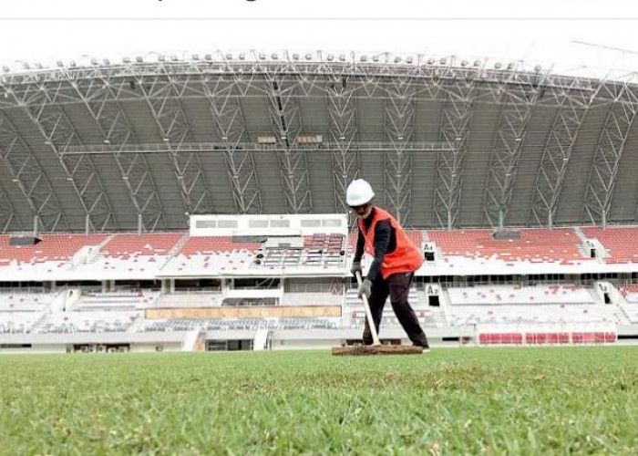 Maintenance Lapangan Piala Dunia U-20 di Jakabaring Diambil Alih PUPR, Rumput Natural Disulam Rumput Sintetis