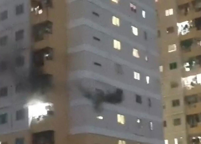 Kebakaran di Apartemen Teluk Intan Berhasil Dipadamkan, 53 Penghuni Selamat Dievakuasi 