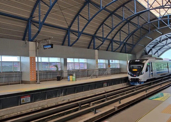 Jadwal LRT Hari Ini, Tambah Operasional Menjadi 102 Perjalanan Semarakkan LRT Fest 2025