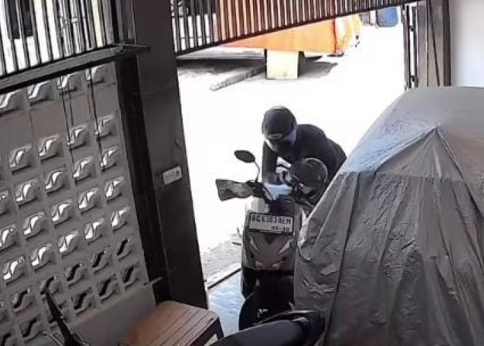 Pelaku Curanmor Sasar Motor Dalam Pagar, Siang Hari Masuk Perumahan di Tanjung Barangan Palembang 