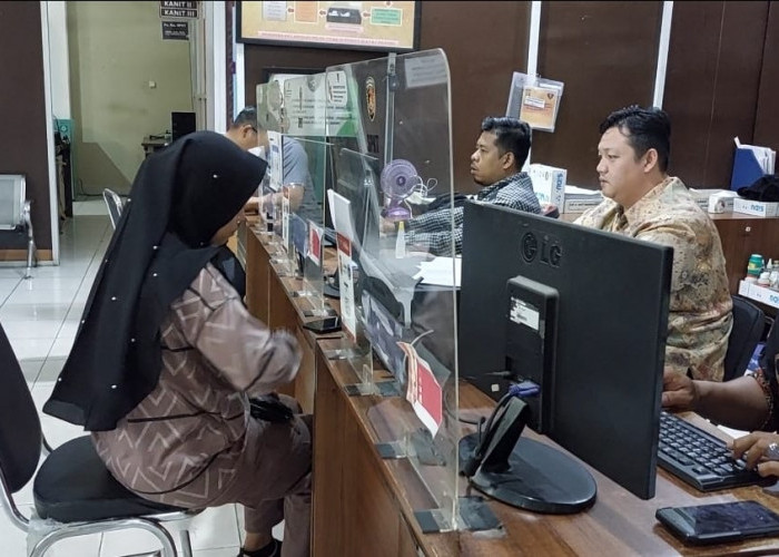 Jemput Anak Hendak Berikan Kado Ultah, Seorang Ibu di Palembang Malah Dikeroyok Mantan Mertua 