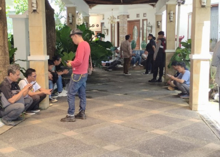 Anak Ketiga Alex Noerdin Terima Kedatangan Tim Penyidik Kejati Sumsel