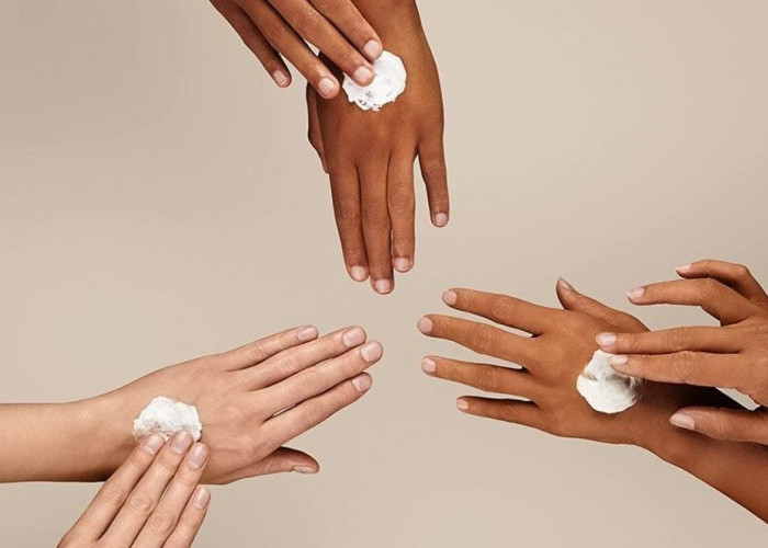 5 Rekomendasi Hand Cream yang Cocok Untuk Kulit Kering, Tangan Auto Halus dan Tetap Lembab Sepanjang Hari