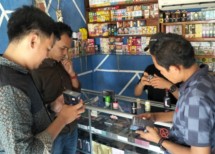 Antisipasi Peredaran Narkoba Cair di Kayuagung, BNN OKI Sidak Sejumlah Vape Store