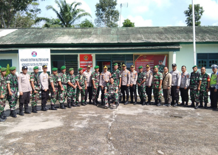 Kapolres Muara Enim Sambangi Koramil 0404/01, Jalin Silaturahmi dan Menjaga Sinergitas TNI-Polri