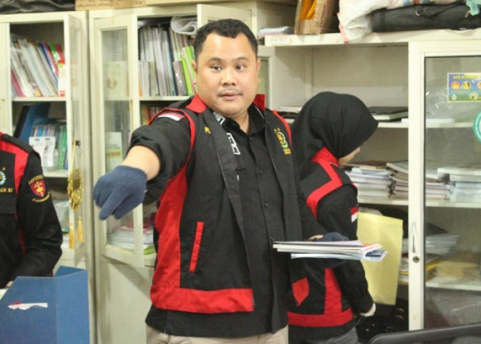 Pasca Penggeledahan, Kejari Banyuasin Teliti Dokumen Barang Bukti Korupsi Dana PMI 2019-2021