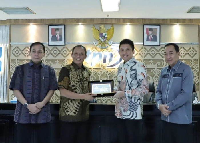  Bupati Ogan Ilir Lakukan Pertemuan dengan Direksi PTPN VII di Lampung, Bahas Soal Tukar Guling Lahan Tanjung 