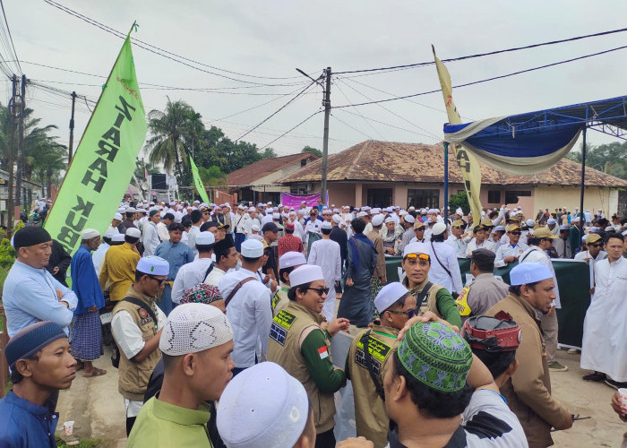 Hari Kedua Ziarah Kubro Palembang Darussalam Palembang 2025, Puluhan Ribu Jemaah Padati Komplek Assegaf