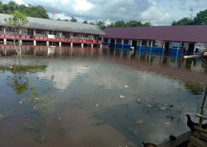 Sekolah di OKI Terdampak Banjir Diperbolehkan Belajar Daring