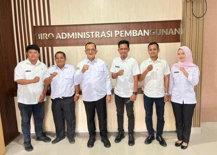 Sekda Edward Candra Silaturahmi ke OPD Usai Lebaran, Pastikan Pelayanan Publik Tetap Prima