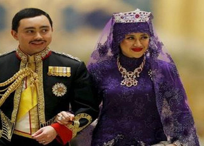 Perilaku tak Pantas, Sultan Brunei Cabut Gelar Kerajaan Menantunya