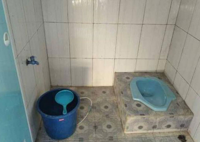 Luar Biasa, Dua Toilet di SDN 5 Betung Banyuasin Digunakan 500 Murid-Belasan Guru
