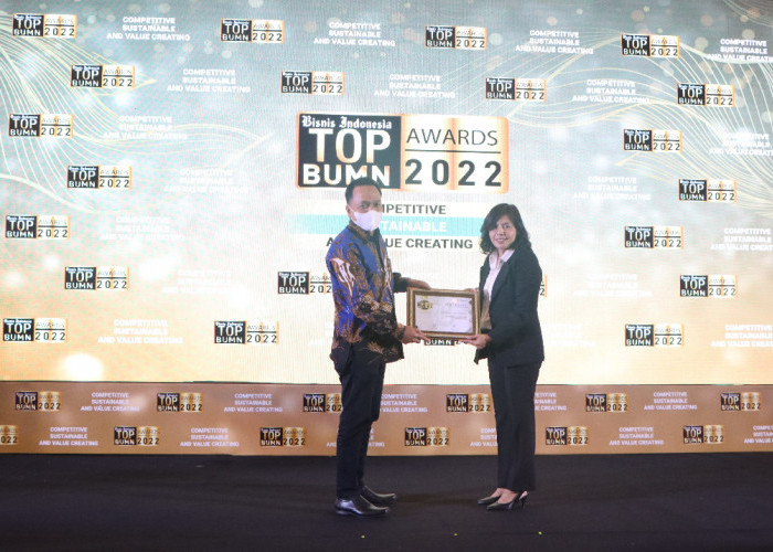 Pusri Palembang Sabet Penghargaan pada Top BUMN Awards 2022