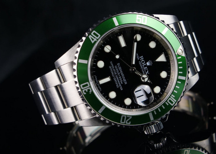 Bedah Jam Tangan Rolex Submariner 16610LV “Kermit”, Apa Hebatnya Bezel Alumunium?