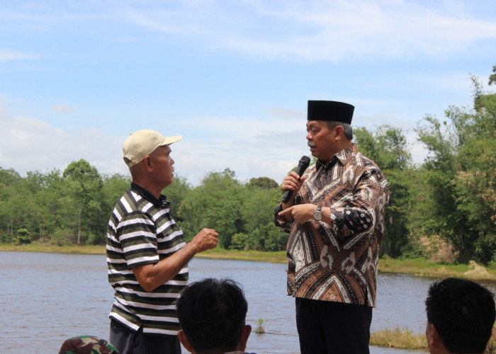 Bupati Lahat Tinjau Tebat Besak, Dorong Penguatan Ketahanan Pangan Desa