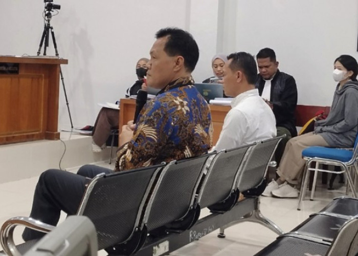 Edison Istighfar Elak Dakwaan Jaksa KPK soal Jatah Fee Rp3,3 Miliar di Kasus Smartboard-Chromebook