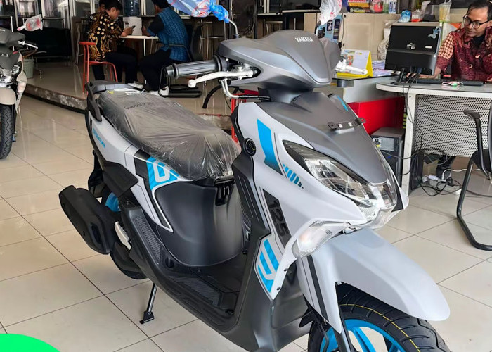 Yamaha Gear Ultima 125 Varian Warna Baru Solid Blue, Mesin Hybrid Kasih Akselerasi Instan di Putaran Bawah 