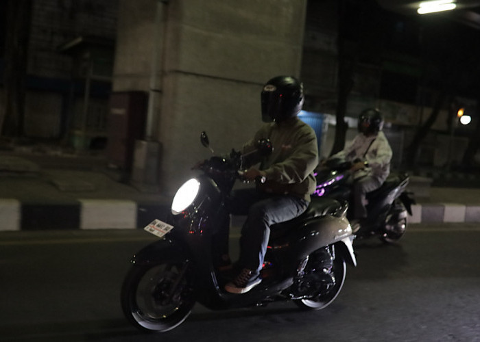 Astra Motor Sumsel Bagikan Tips Cari Aman Berkendara di Malam Hari