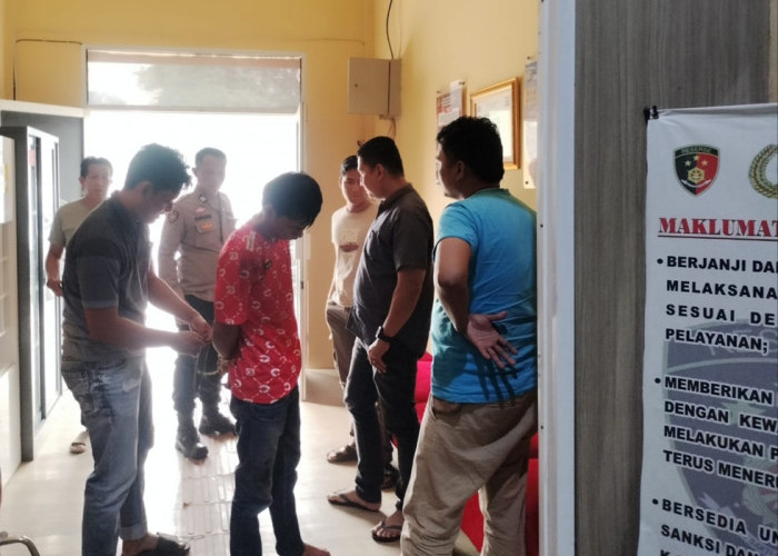 Pelaku Penusukan Ayah Kandung dan Kades Diamankan Polsek Indralaya, Polisi Sebut Dugaan Dipengaruhi Narkoba