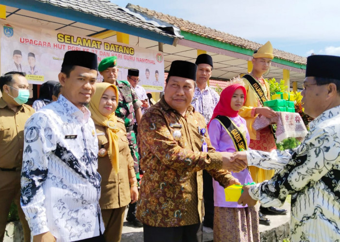 PGRI Kecamatan Payaraman Ogan Ilir Gelar Upacara Peringatan HUT PGRI ke-77 dan HGN Tahun 2022