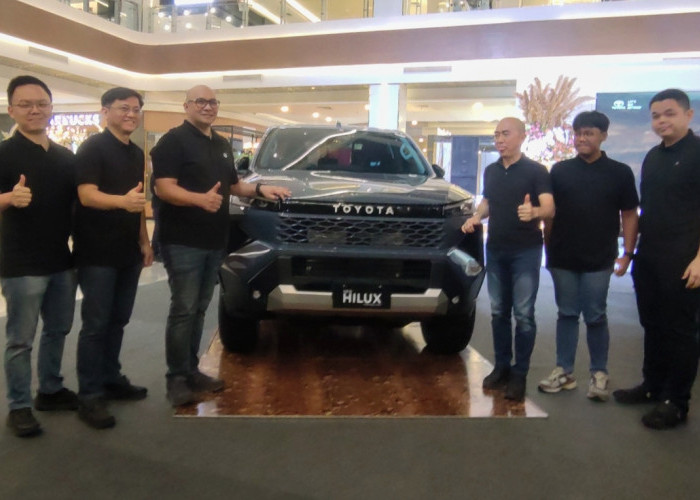 Toyota New Hilux Resmi Mengaspal di Sumsel, Mesin Lebih Bertenaga dan Hadirkan Varian Listrik BEV