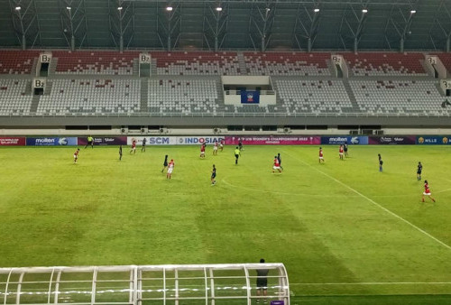 Kick Off Babak Pertama Indonesia vs Singapura Piala AFF U-18 Wanita Dimulai