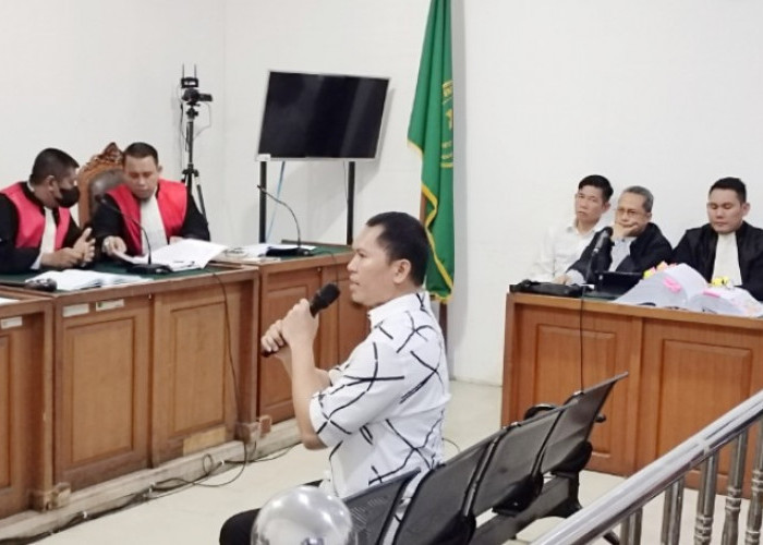 Misteri Kresek Hitam untuk 'Bos T' Terungkap di Sidang Tipikor, Mantan Sespri Buka Fakta Mengejutkan