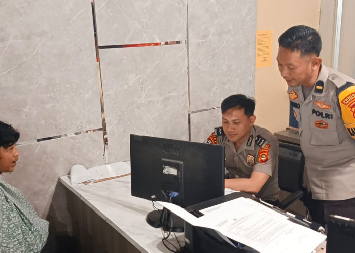 Dituding Palak Kendaraan, Jukir Area Ramayana 24 Ilir Dikeroyok Hingga Patah Tangan 