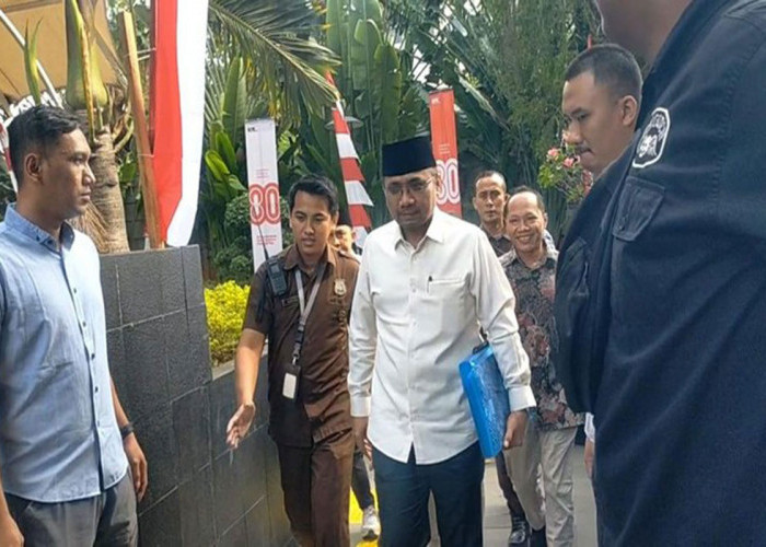 Sakit Saluran Pencernaan, Penahanan Yaqut Dibantarkan