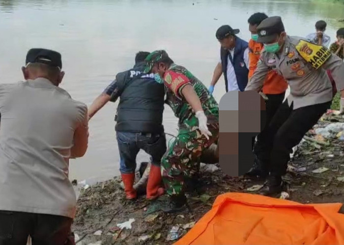 Jasad Pria Mengapung di Sungai Kandis Ogan Ilir, Ternyata Warga OKUT, Sebelumnya Sembelih Nenek Sendiri