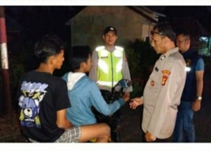 Tak Kenakan Helm Saat Razia KRYD Malam Libur Polsek Pemulutan Ogan Ilir, Pengendara Hanya Ditegur Humanis